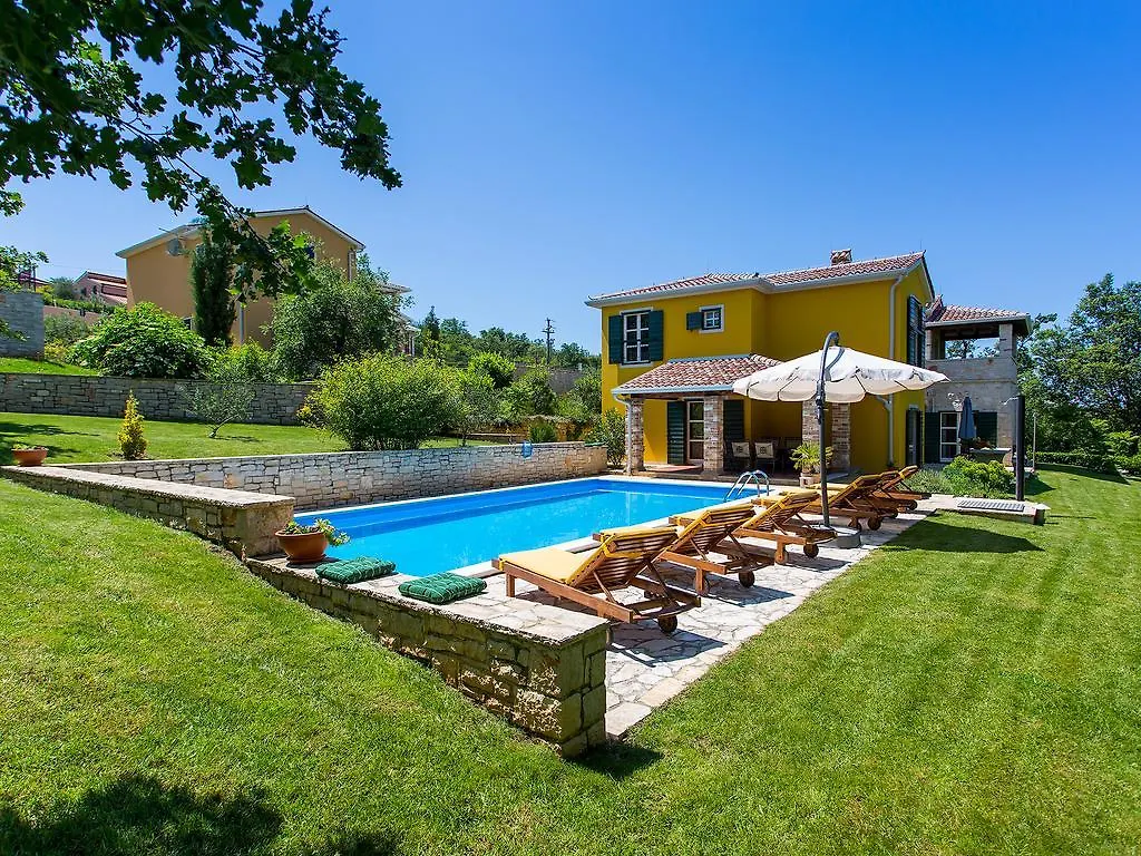 Villa Splendida contacts